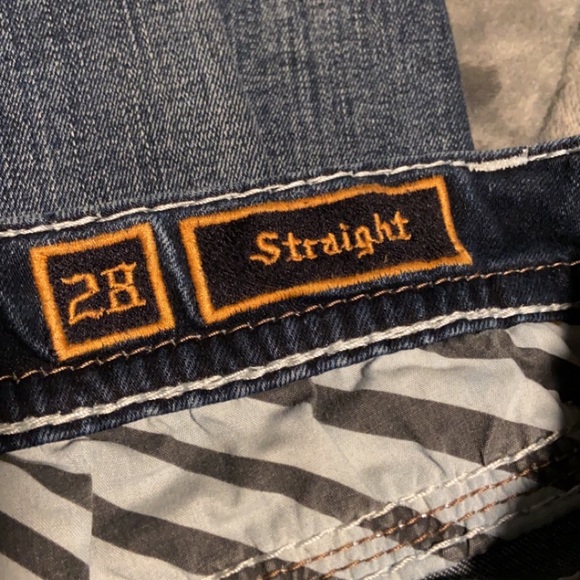 Rock Revival Jeans - Picture 7 of 7